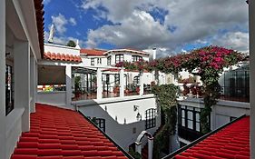 El Hotel de Su Merced